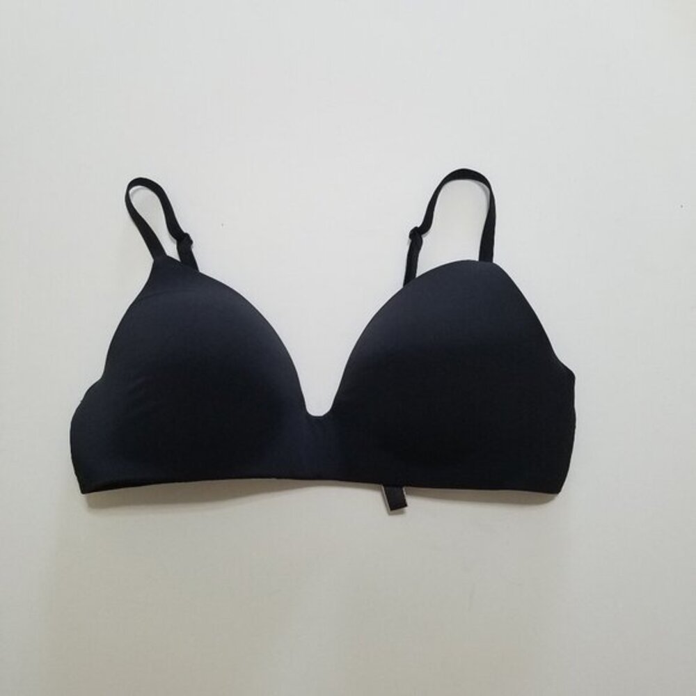 Victoria's Secret T-Shirt Lightly Lined Wireless Bra Black Size 34C